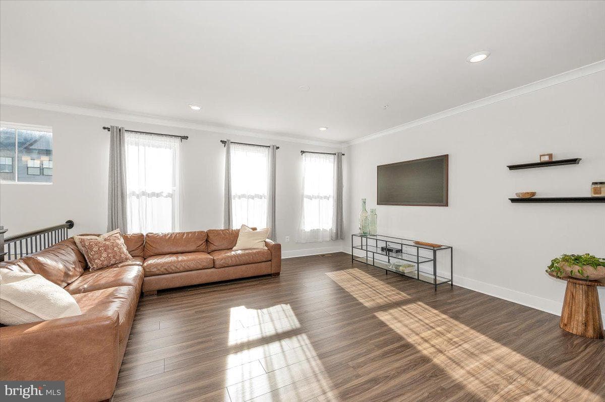 809 Teacher Mitchell Road photo 6