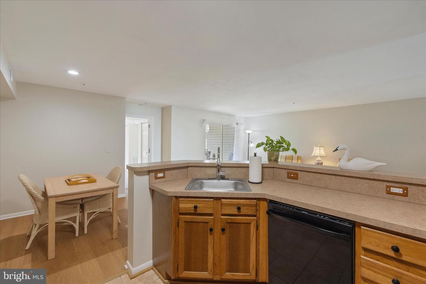 10 Amberstone Court photo 13