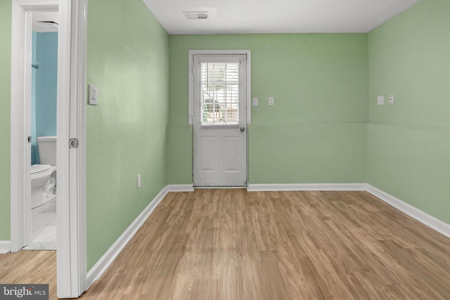 1436 Regent Street photo 24
