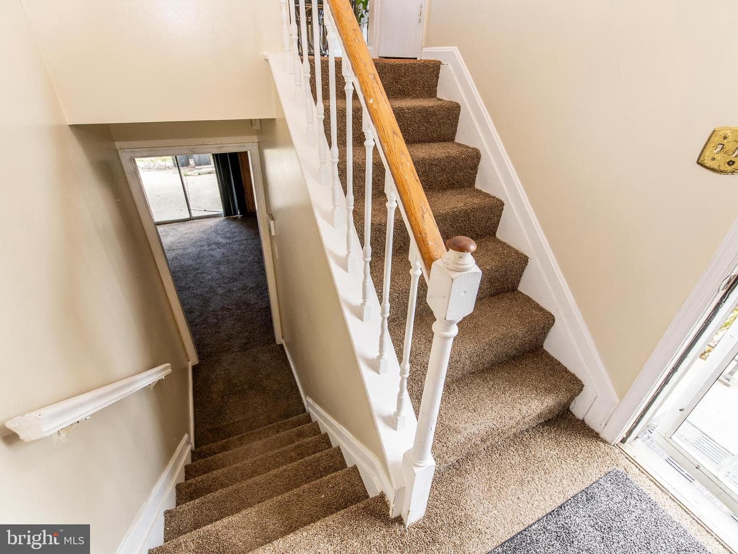 1026 Twin View photo 19