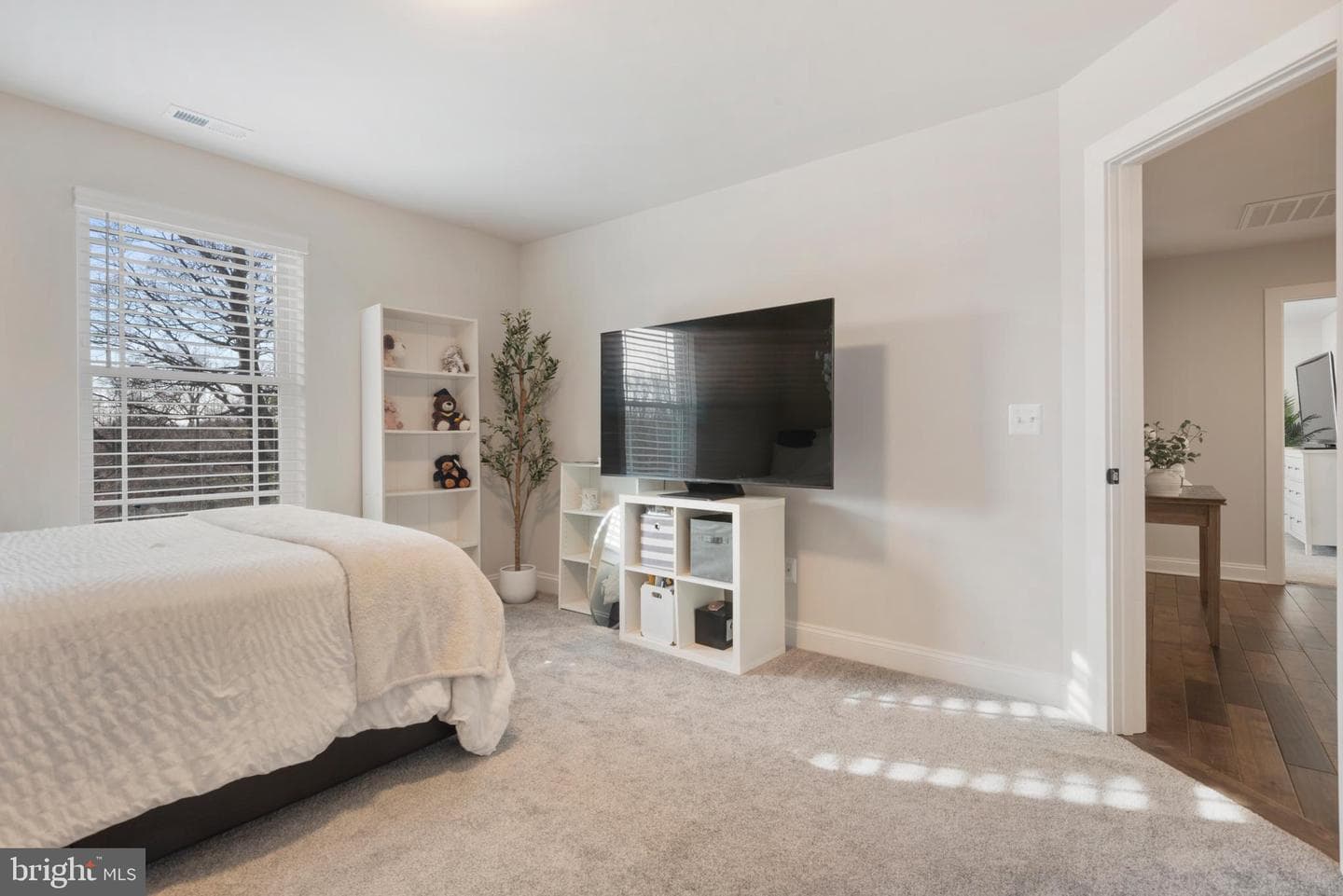 1176 Green Holly Drive photo 30
