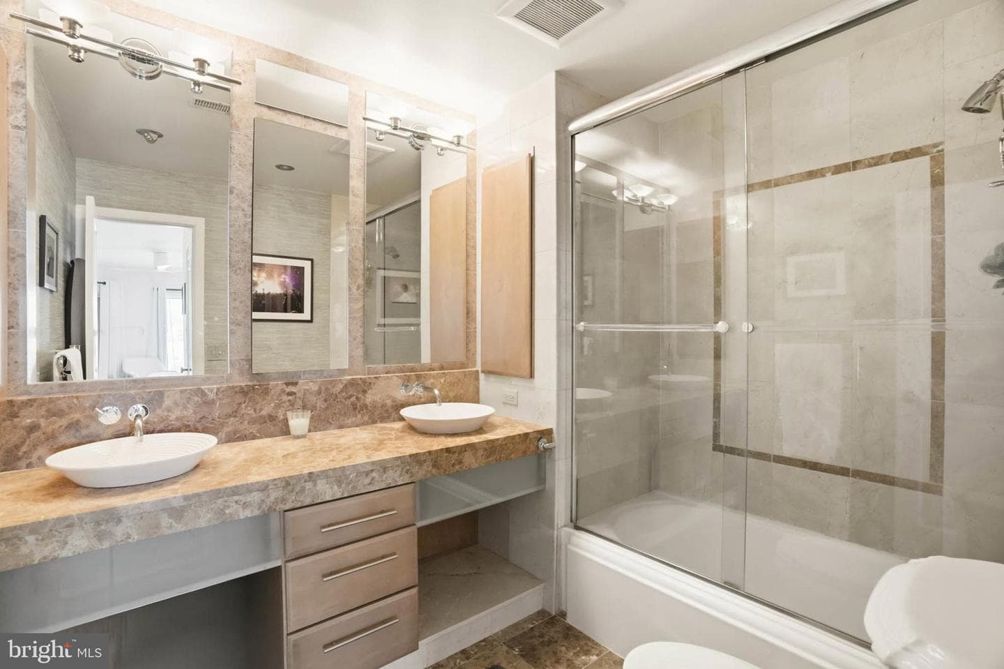 2114 Chesapeake Harbour Drive E #202 photo 20