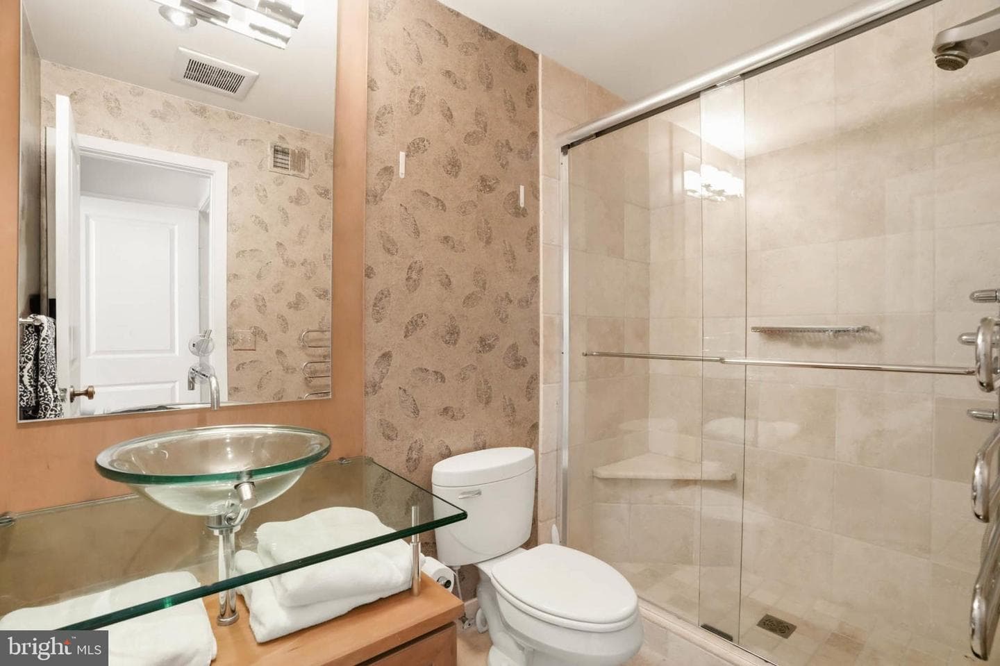 2114 Chesapeake Harbour Drive E #202 photo 22