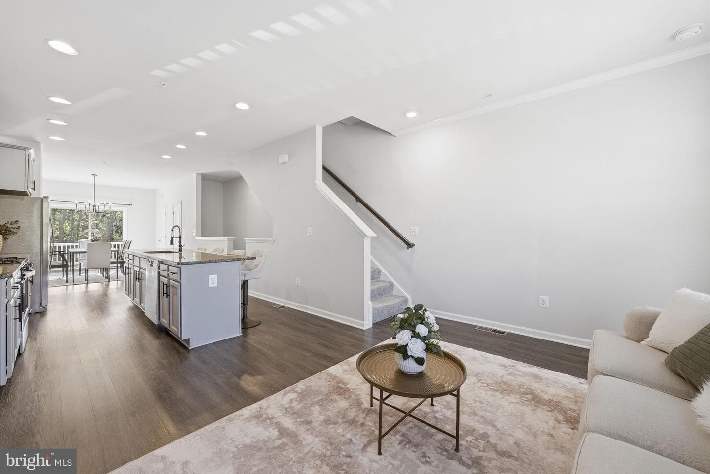 8219 Hollow Court photo 18