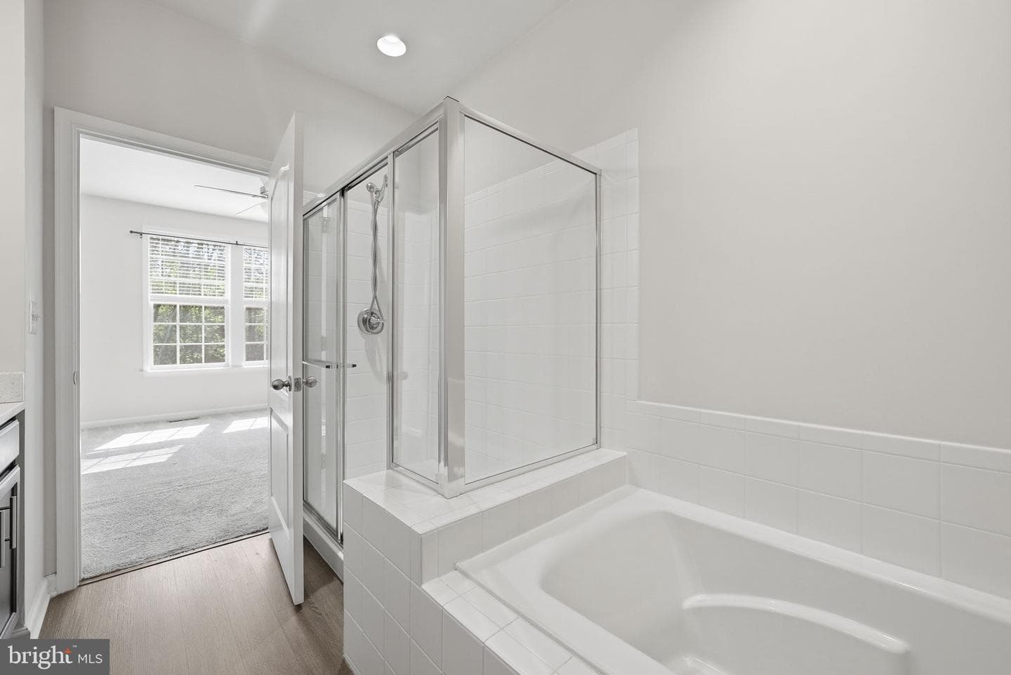 8219 Hollow Court photo 21