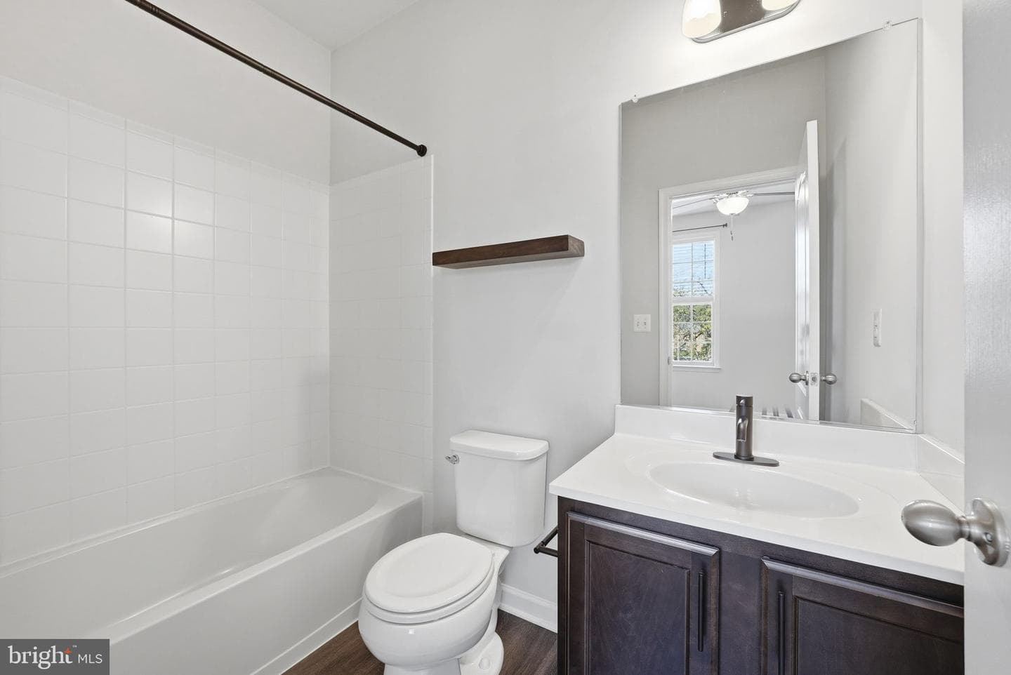 8219 Hollow Court photo 24
