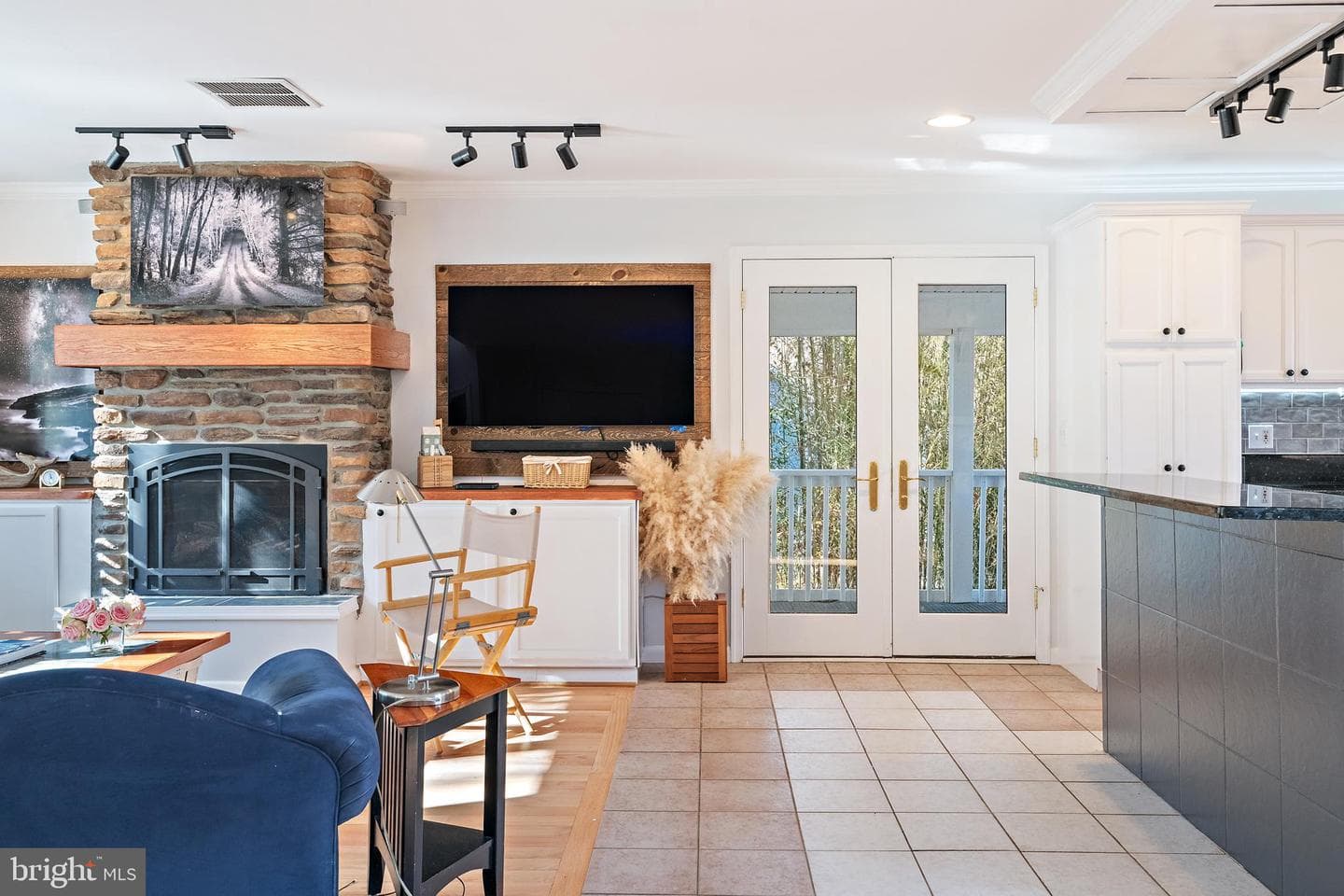 1812 Shore Drive photo 23