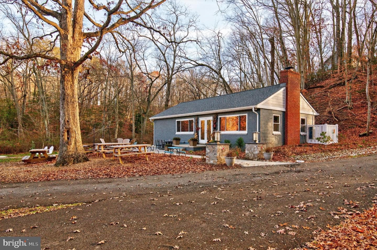 1812 Shore Drive photo 80