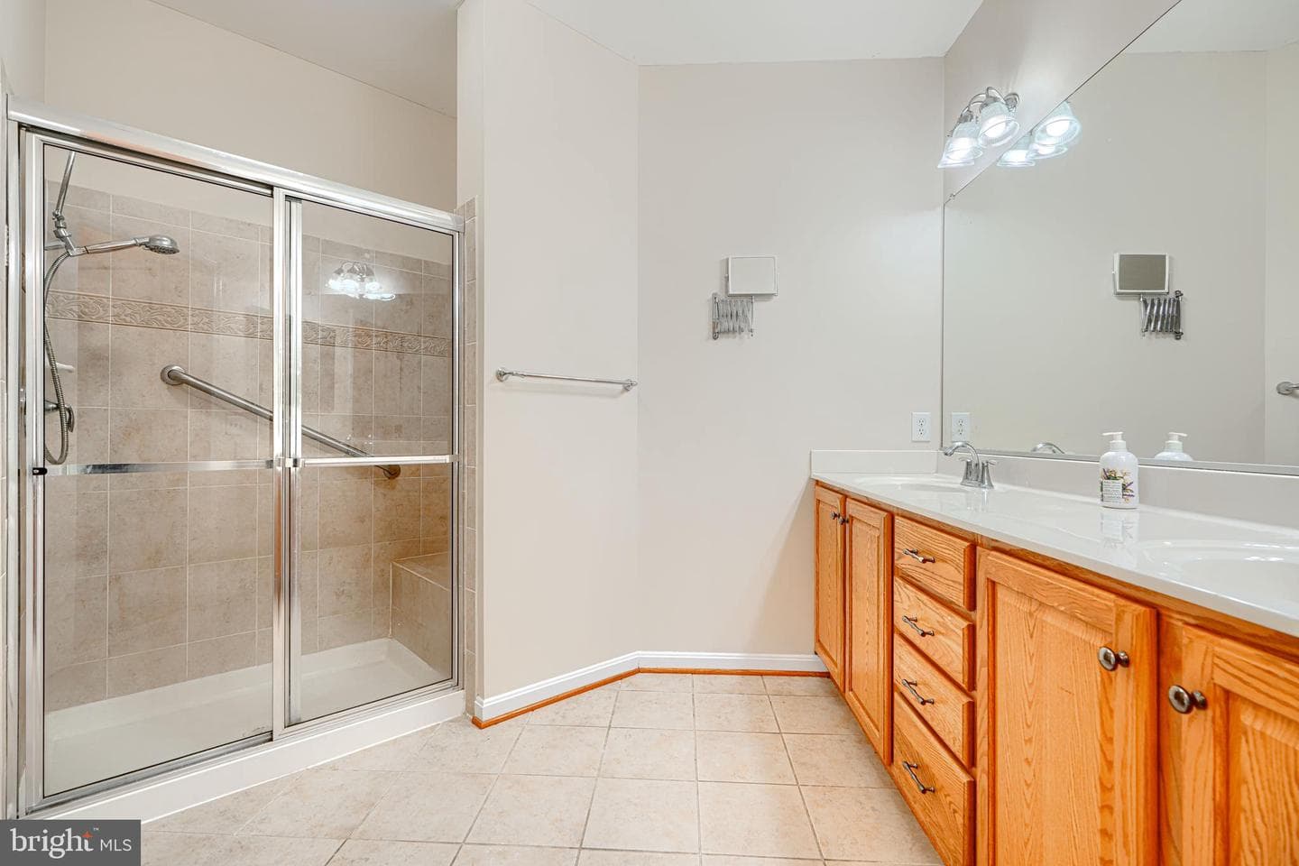 8609 Wintergreen Court #403 photo 20