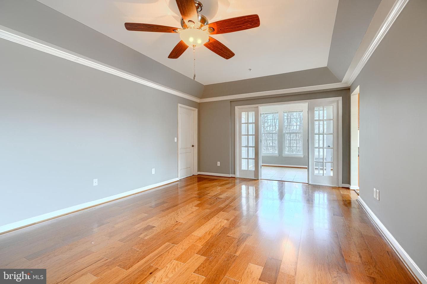 8609 Wintergreen Court #403 photo 6