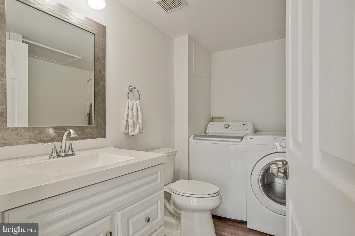 805 Barrett Avenue photo 22