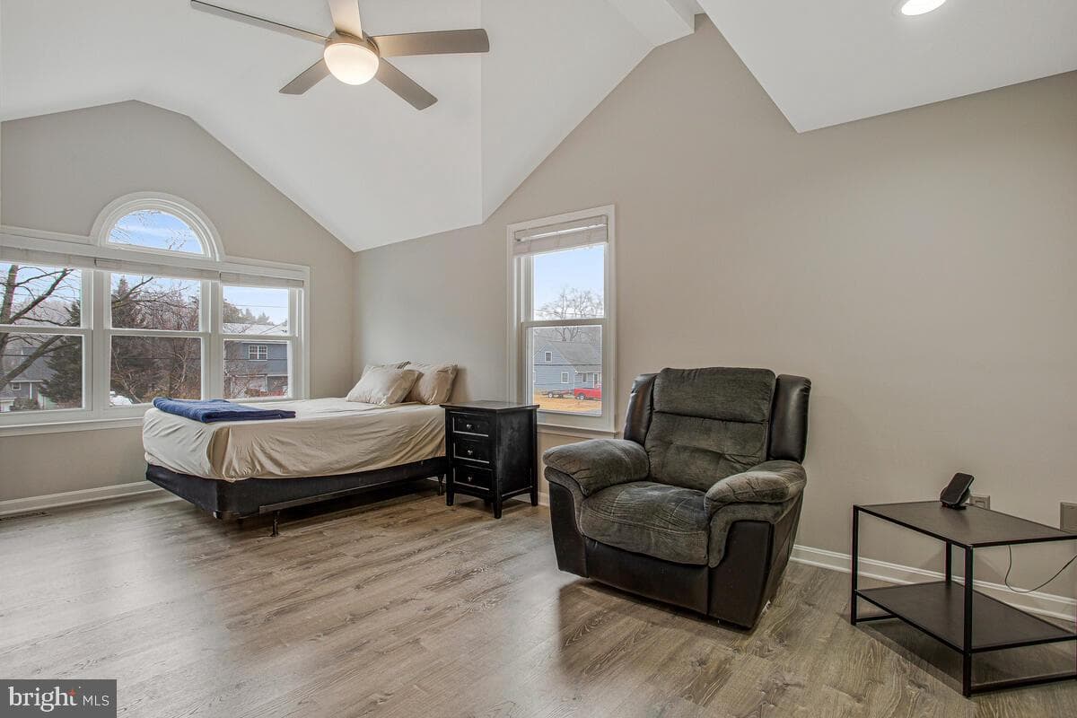 805 Barrett Avenue photo 27