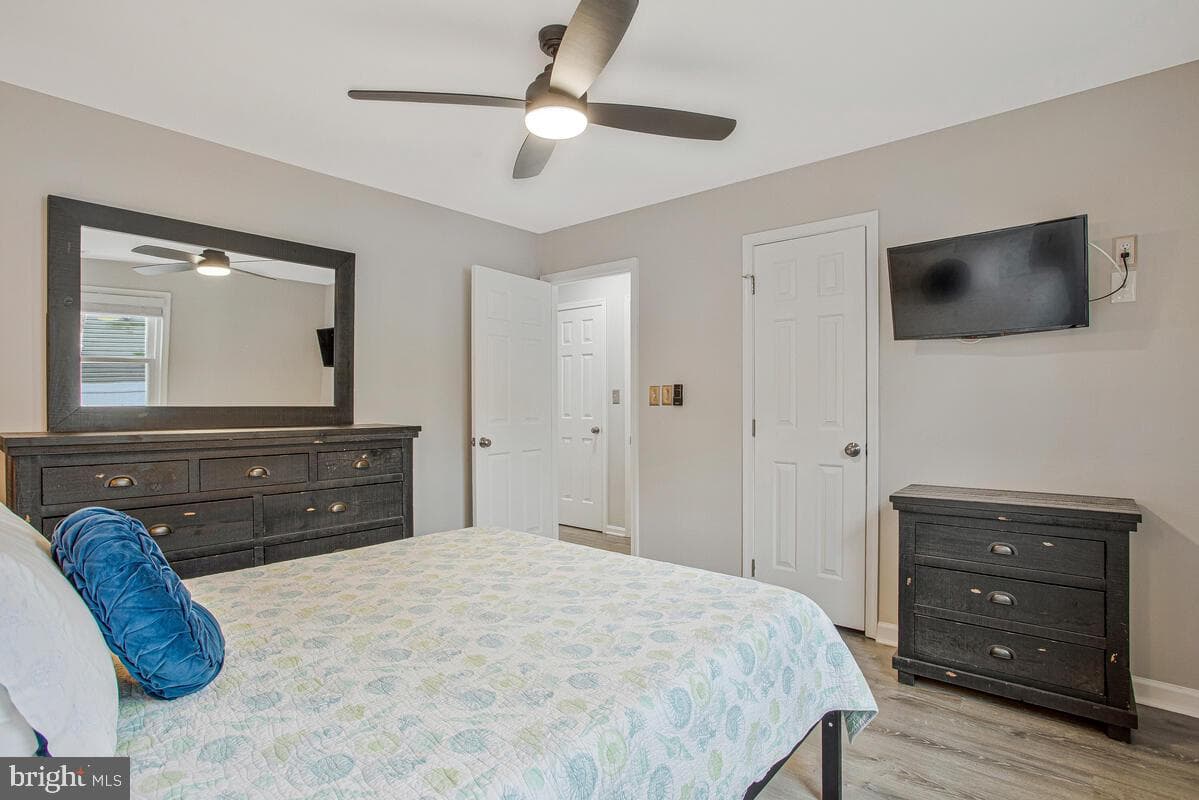 805 Barrett Avenue photo 9