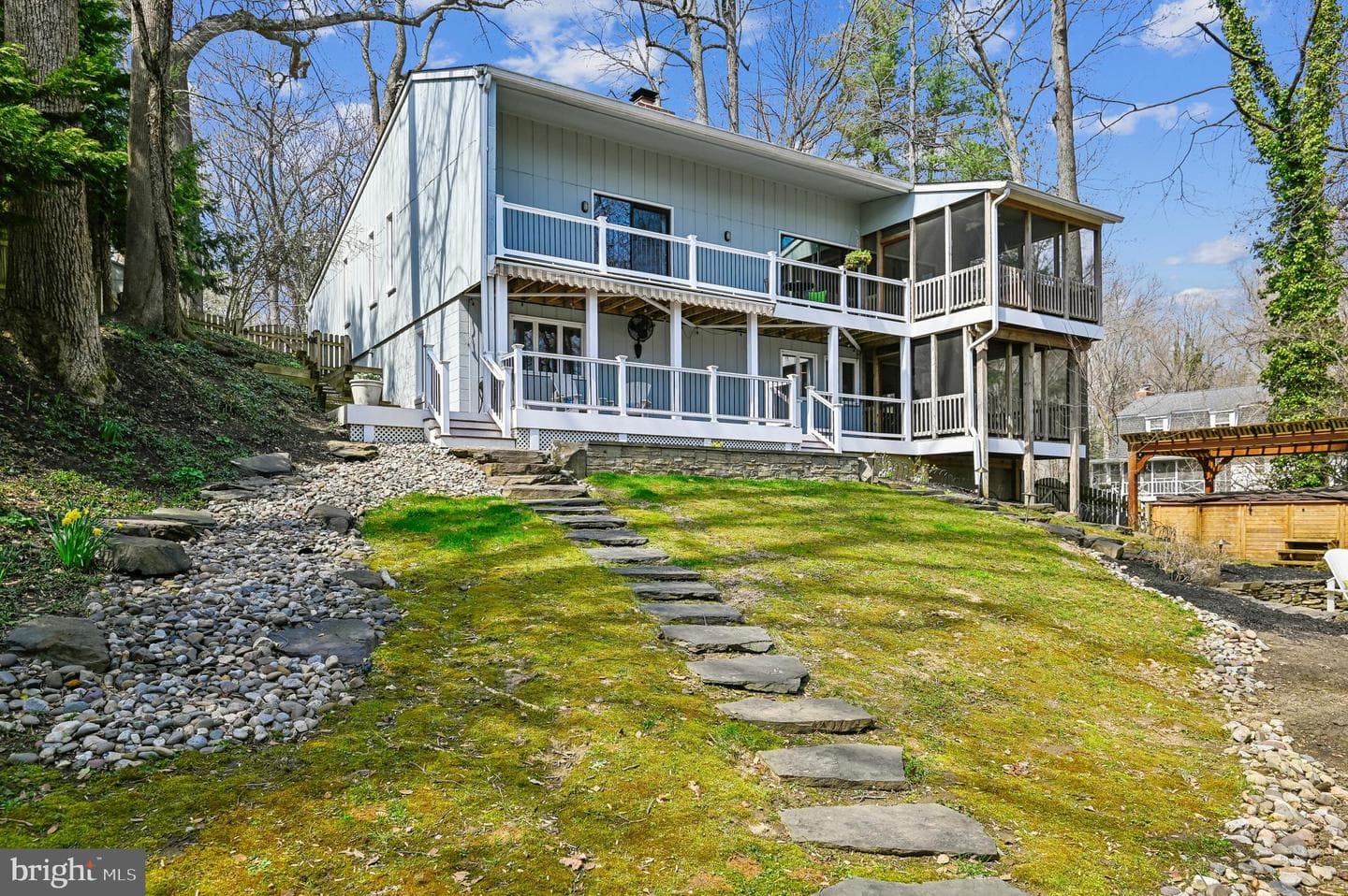 2654 Ogleton Road photo 4
