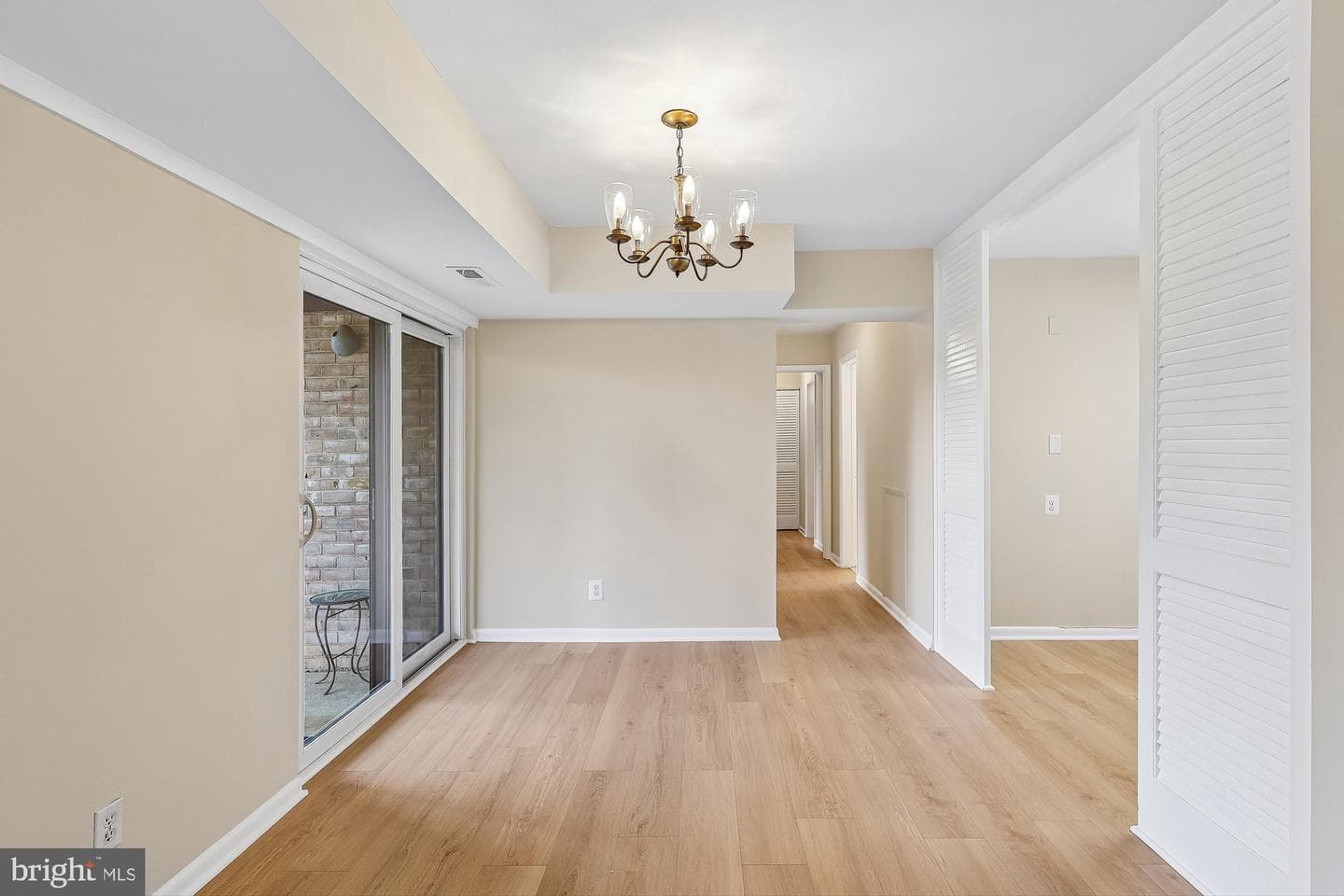 769 Fairview Avenue #769b photo 11