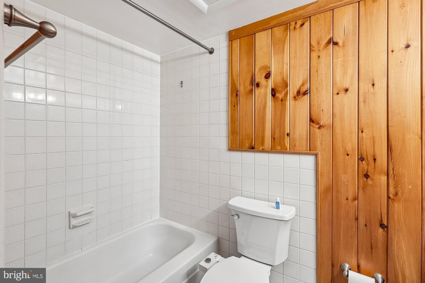769 Fairview Avenue #769b photo 23
