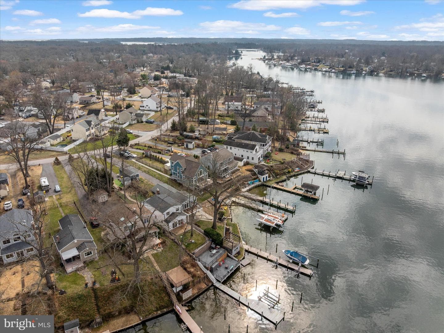 306 Riverside Drive photo 32
