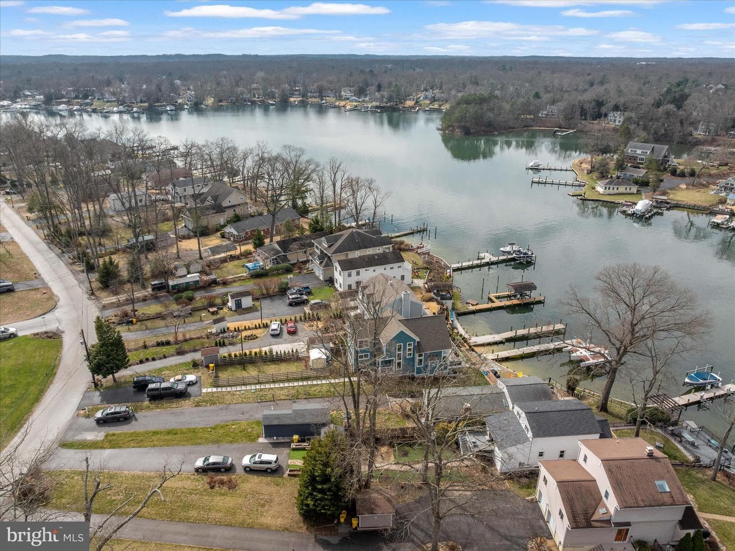 306 Riverside Drive photo 40
