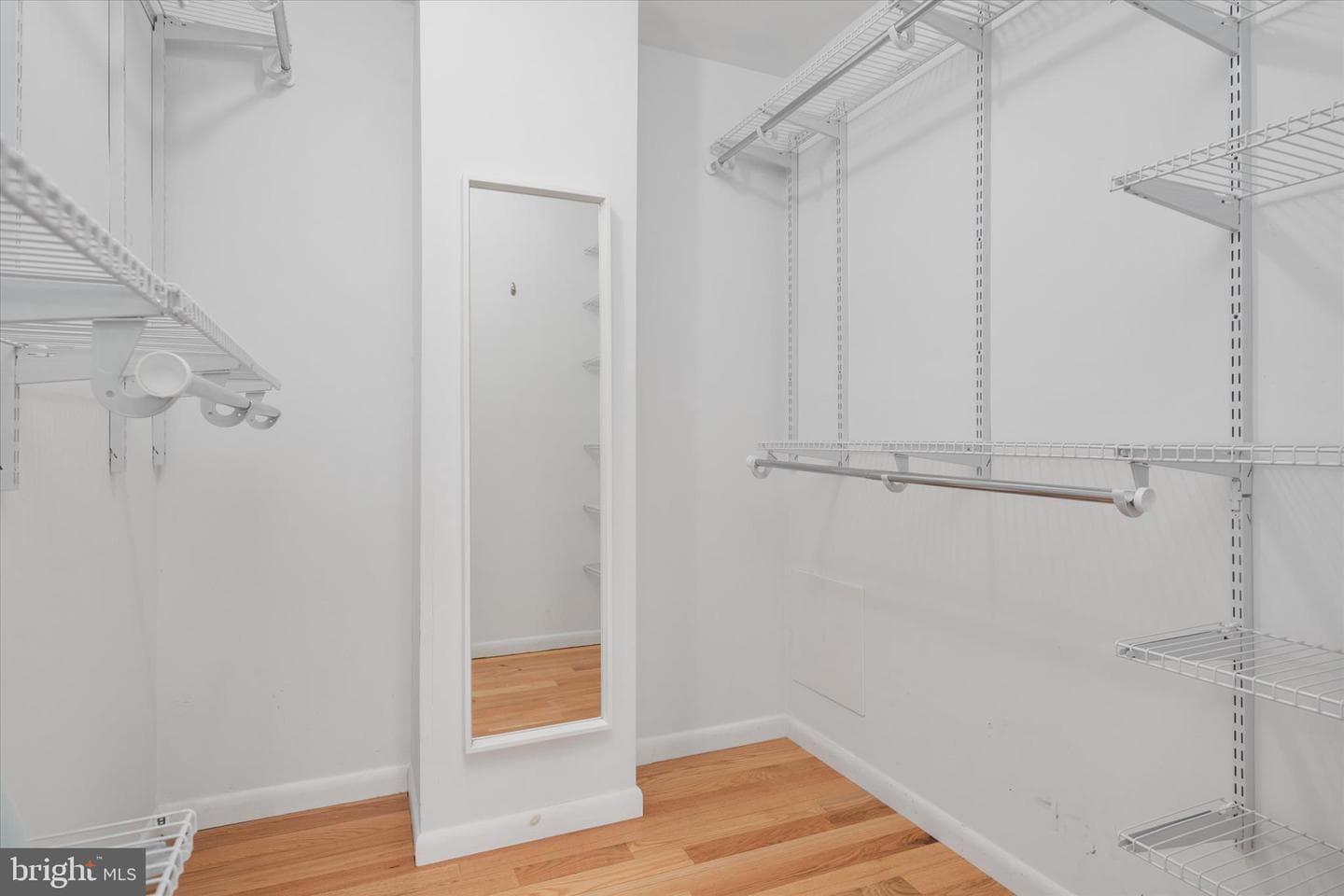 306 Riverside Drive photo 44