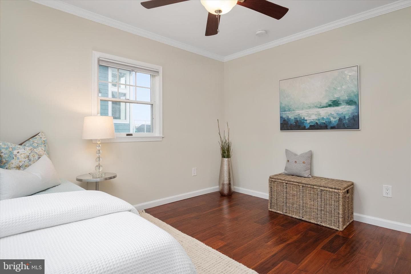 306 Riverside Drive photo 50