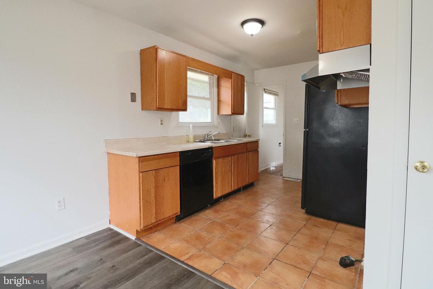 1014 Wells Avenue photo 26