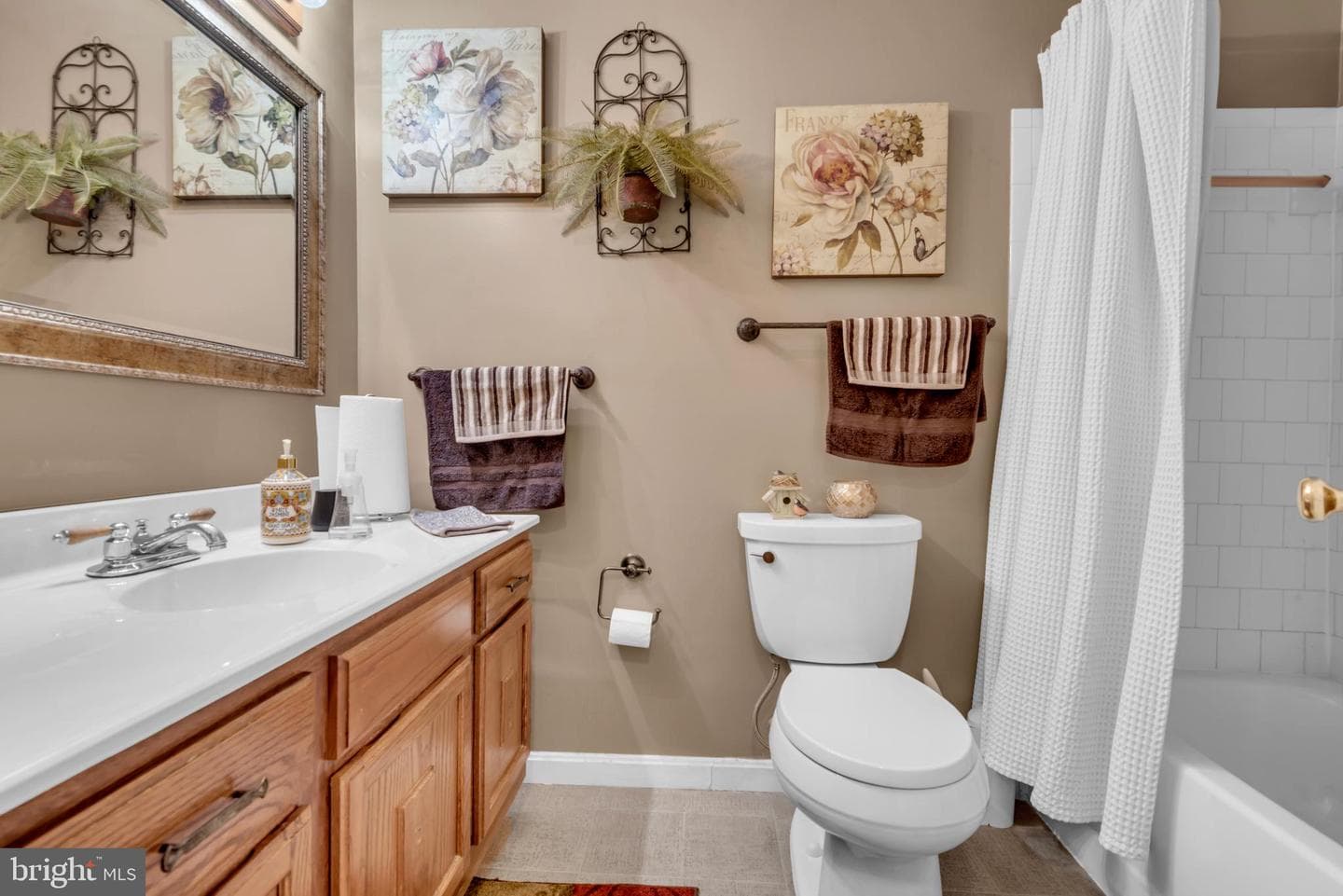 8205 Grassland Road photo 26