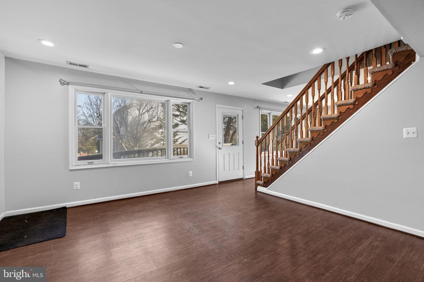 319 Alameda Parkway photo 6