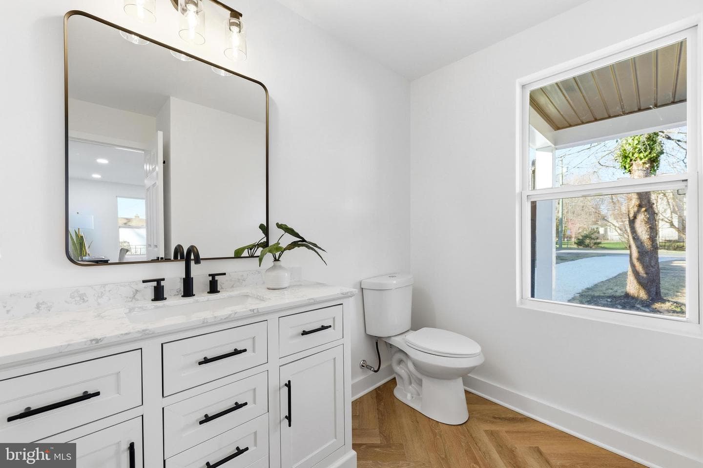 42 Johnson Road photo 14