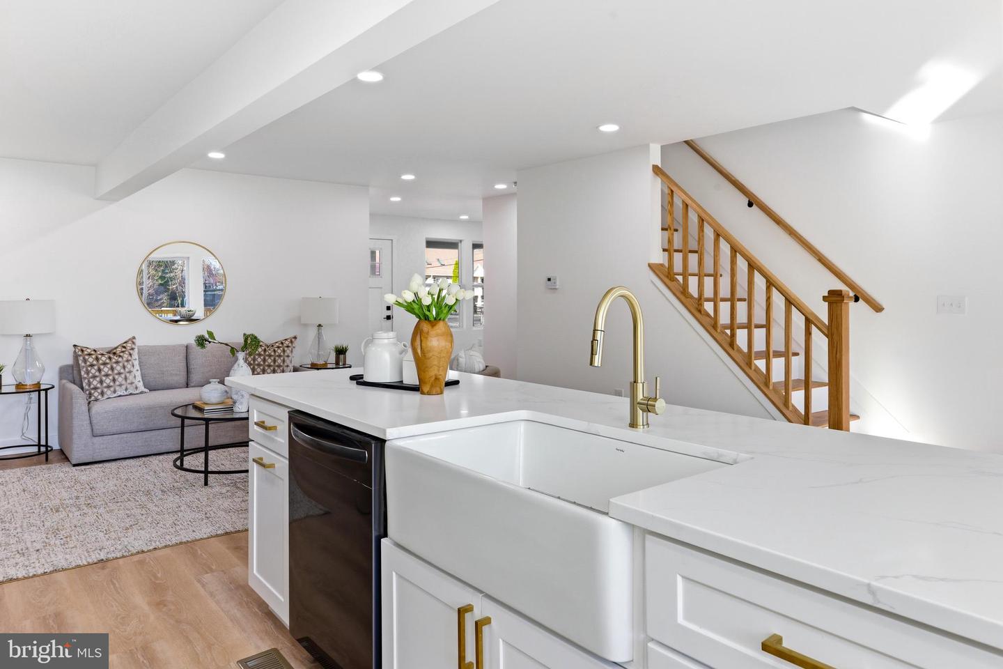 42 Johnson Road photo 21