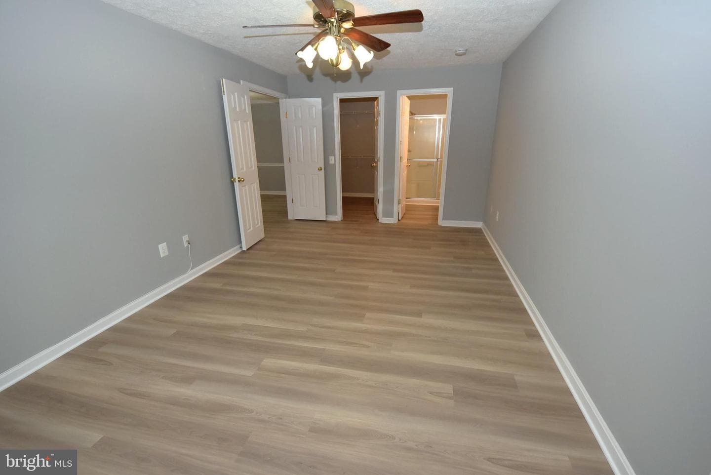 2002 Phillips Terrace #6 photo 12