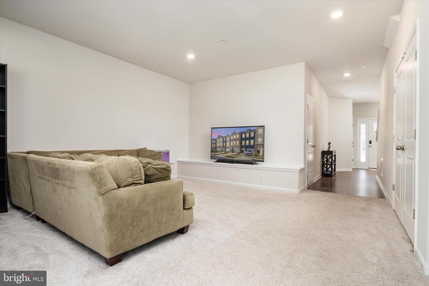 1808 Kellington Court photo 9