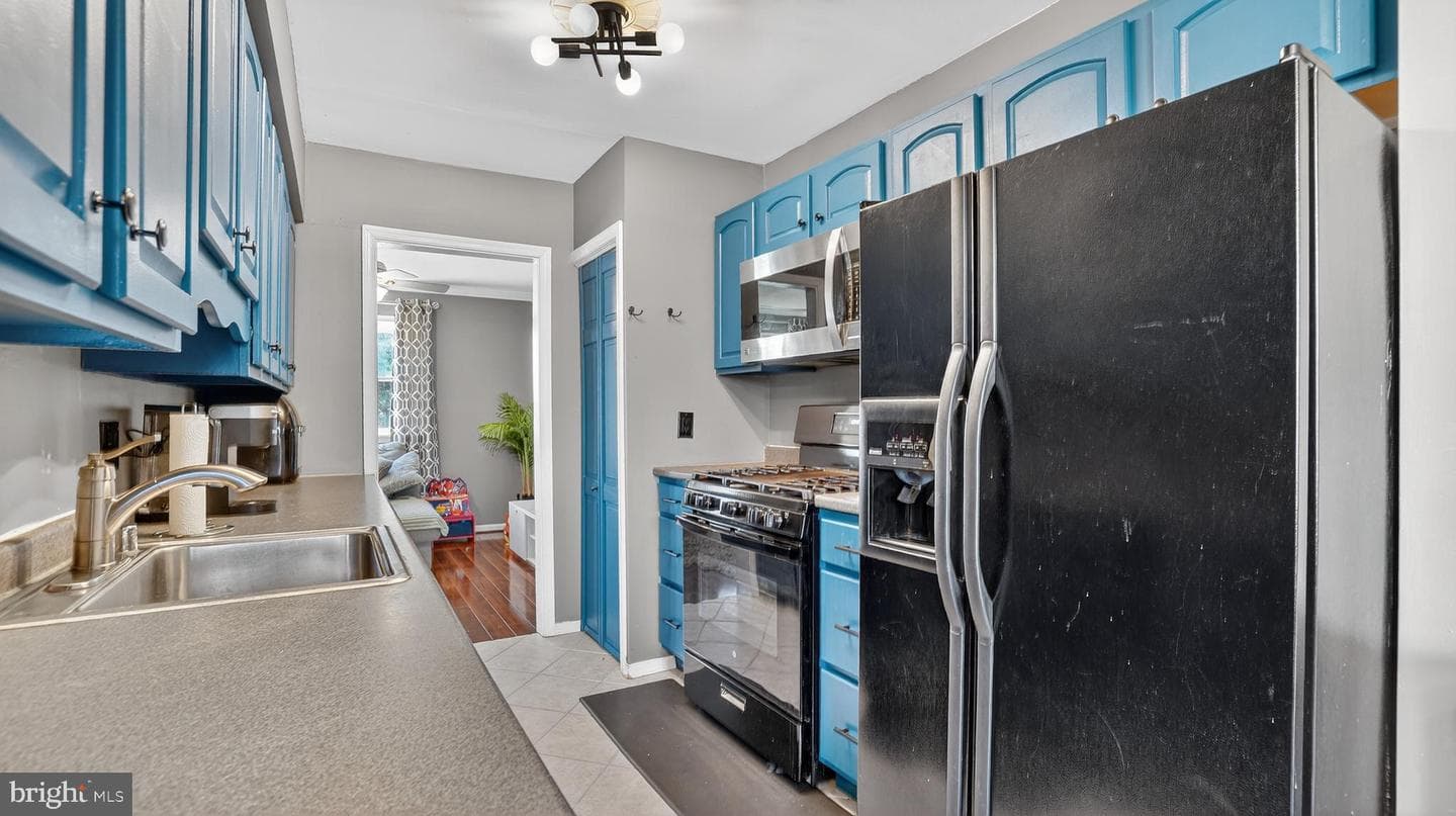 480 Worthington Road photo 14