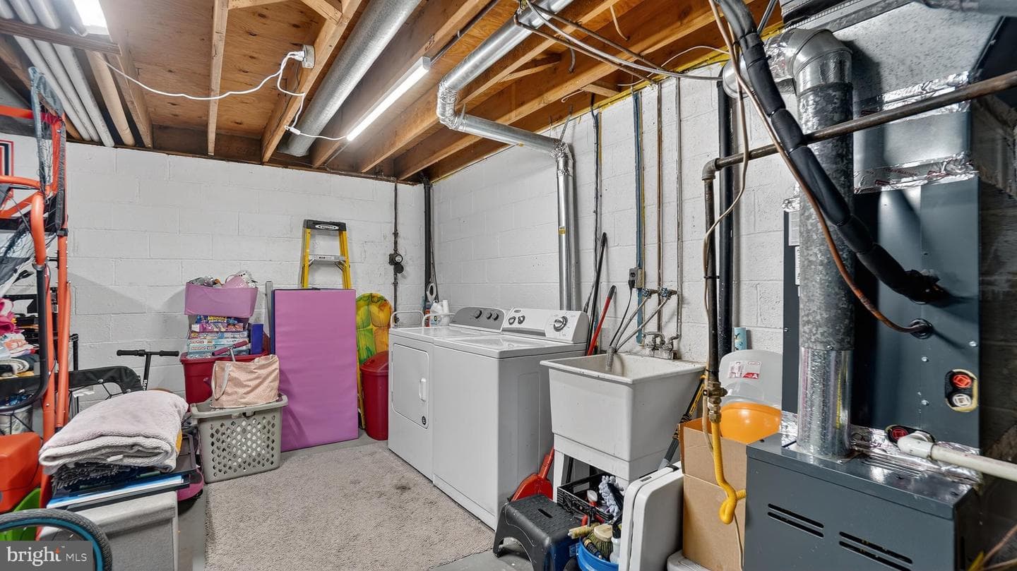 480 Worthington Road photo 35