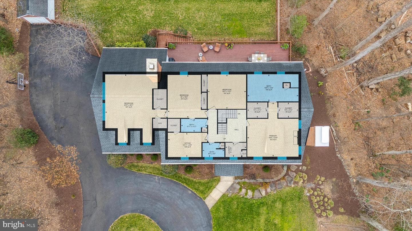 962 Coachway photo 105