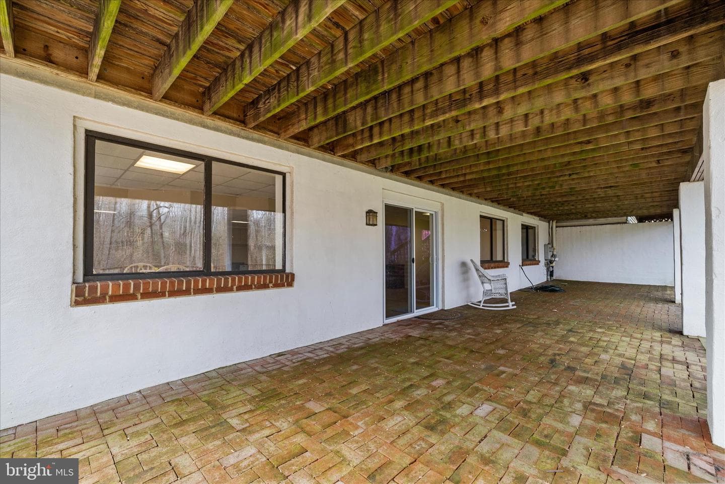 962 Coachway photo 94
