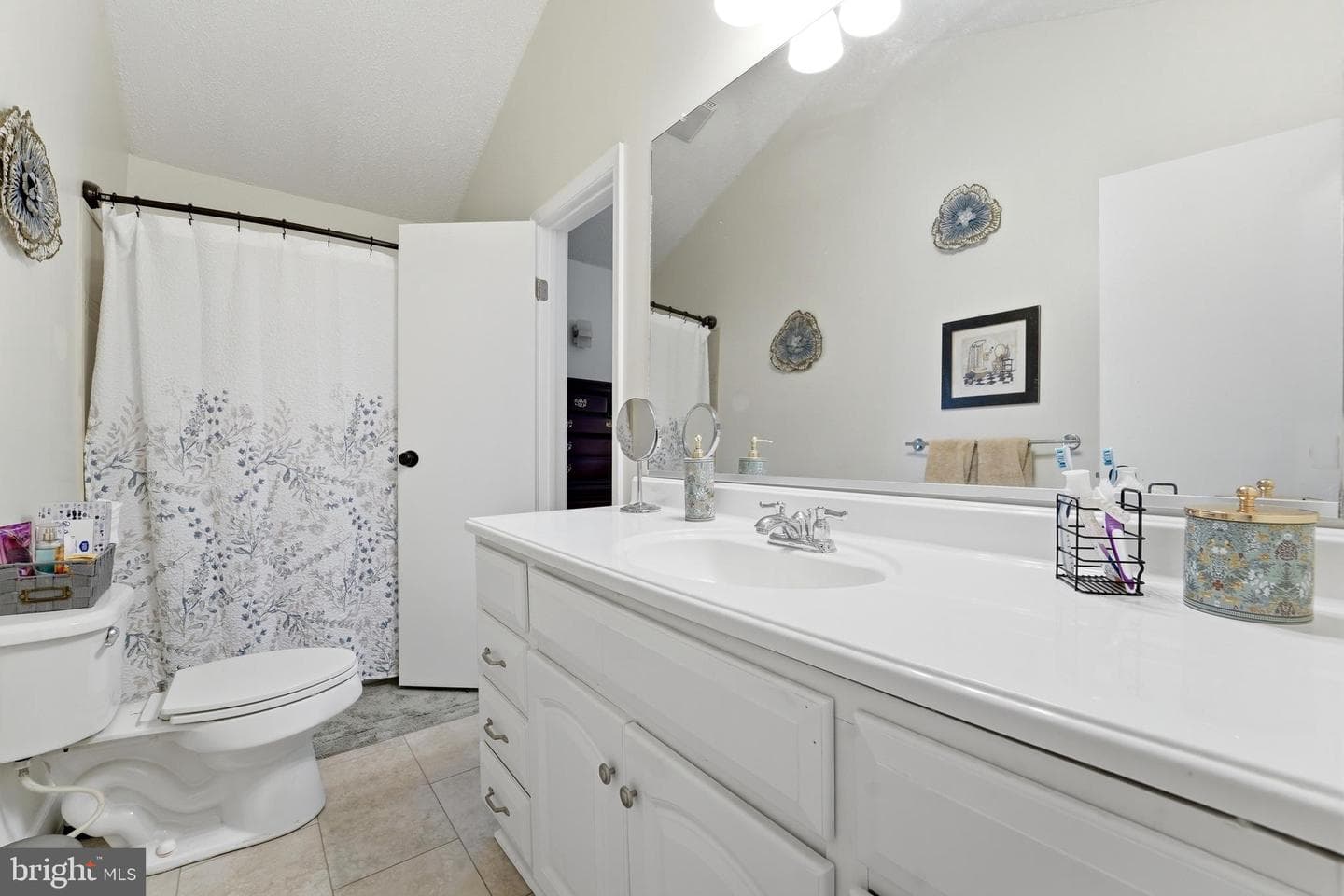 7806 Appletree Road photo 22