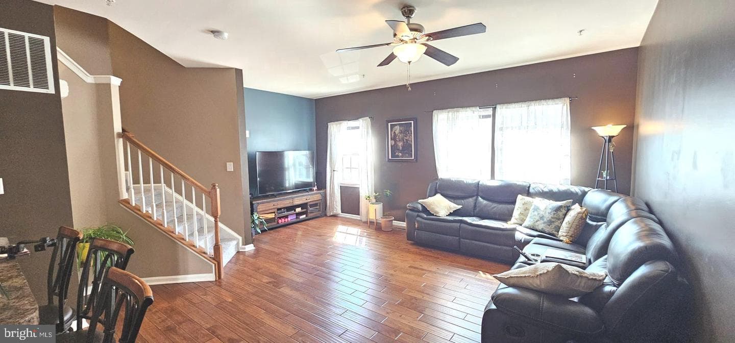7021 Ingrahm Drive photo 7