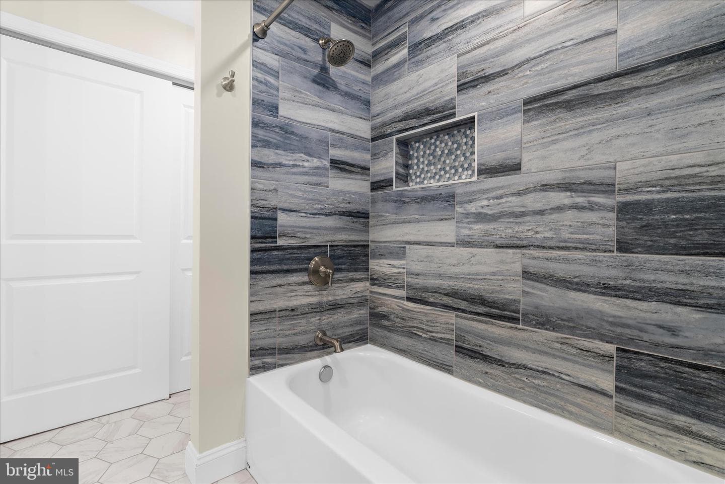 3738 Bay Drive photo 18
