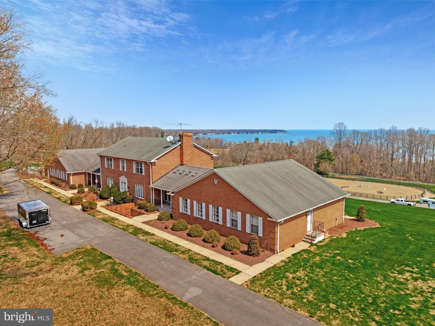 6300 Town Point Road, Tracys Landing