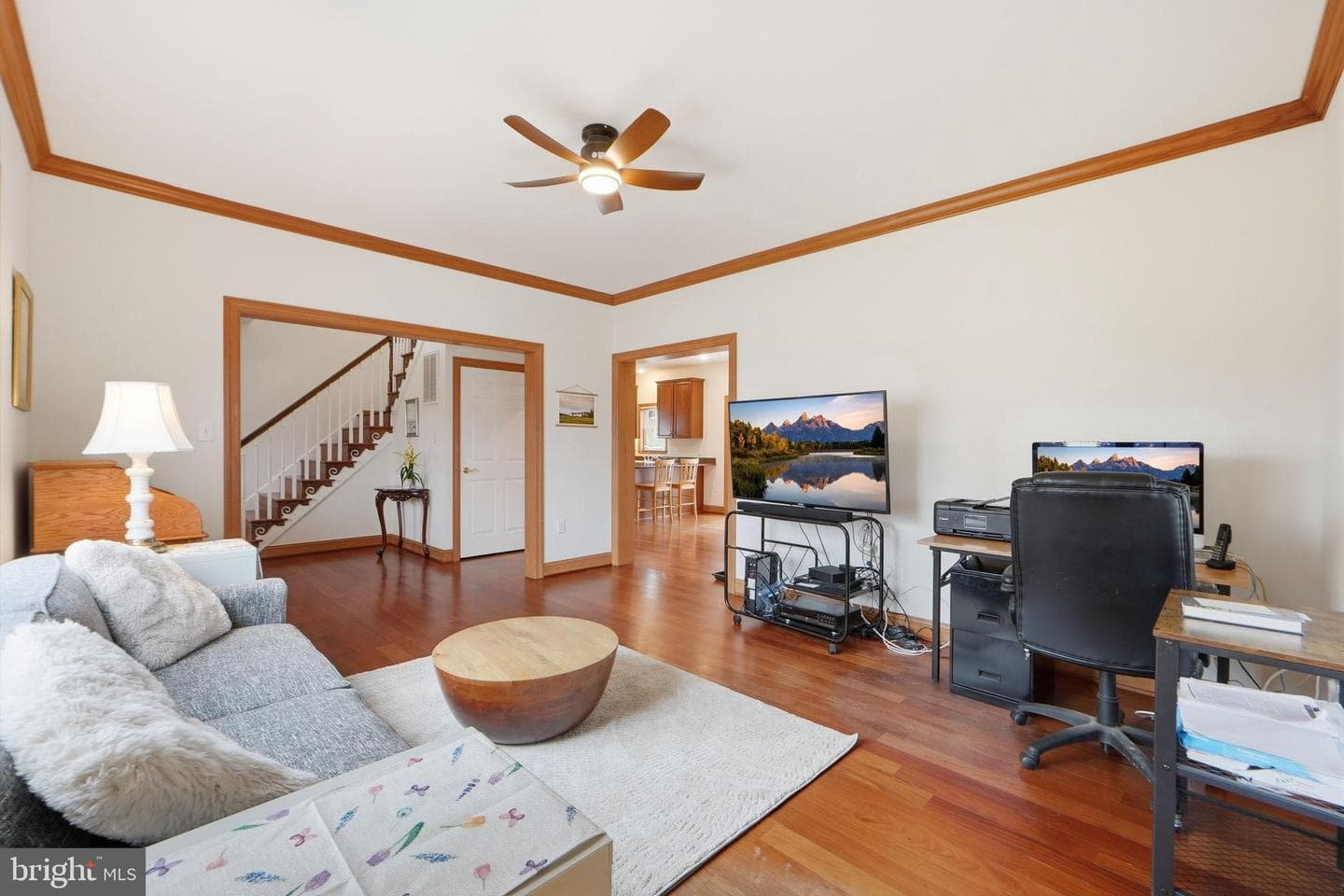 5566 Franklin Boulevard photo 14
