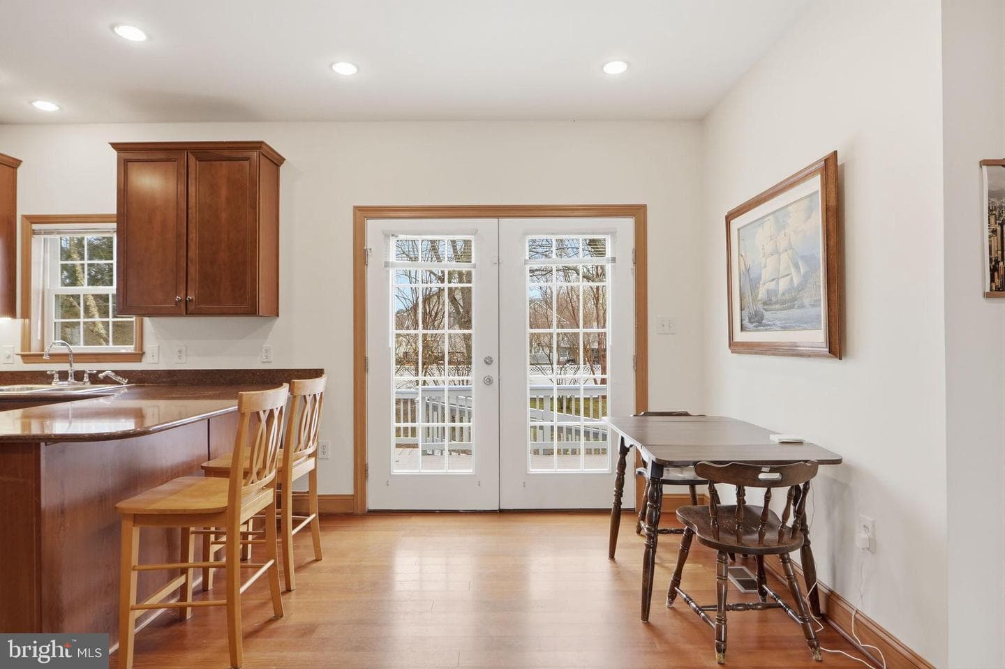 5566 Franklin Boulevard photo 17