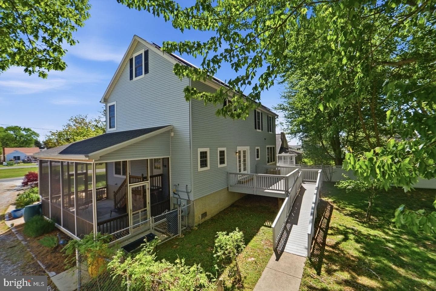 5566 Franklin Boulevard photo 7