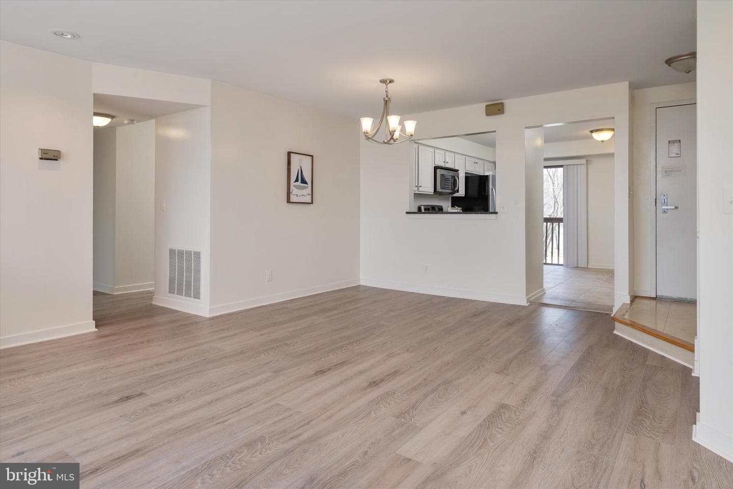 2129 Beach Village Court #101 photo 15