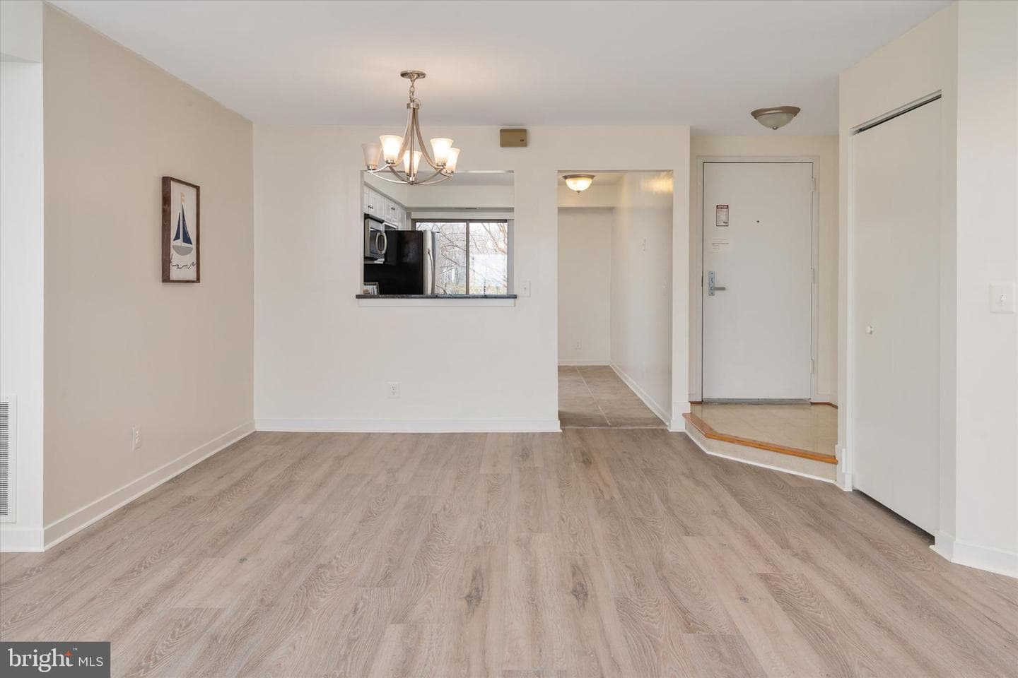 2129 Beach Village Court #101 photo 8
