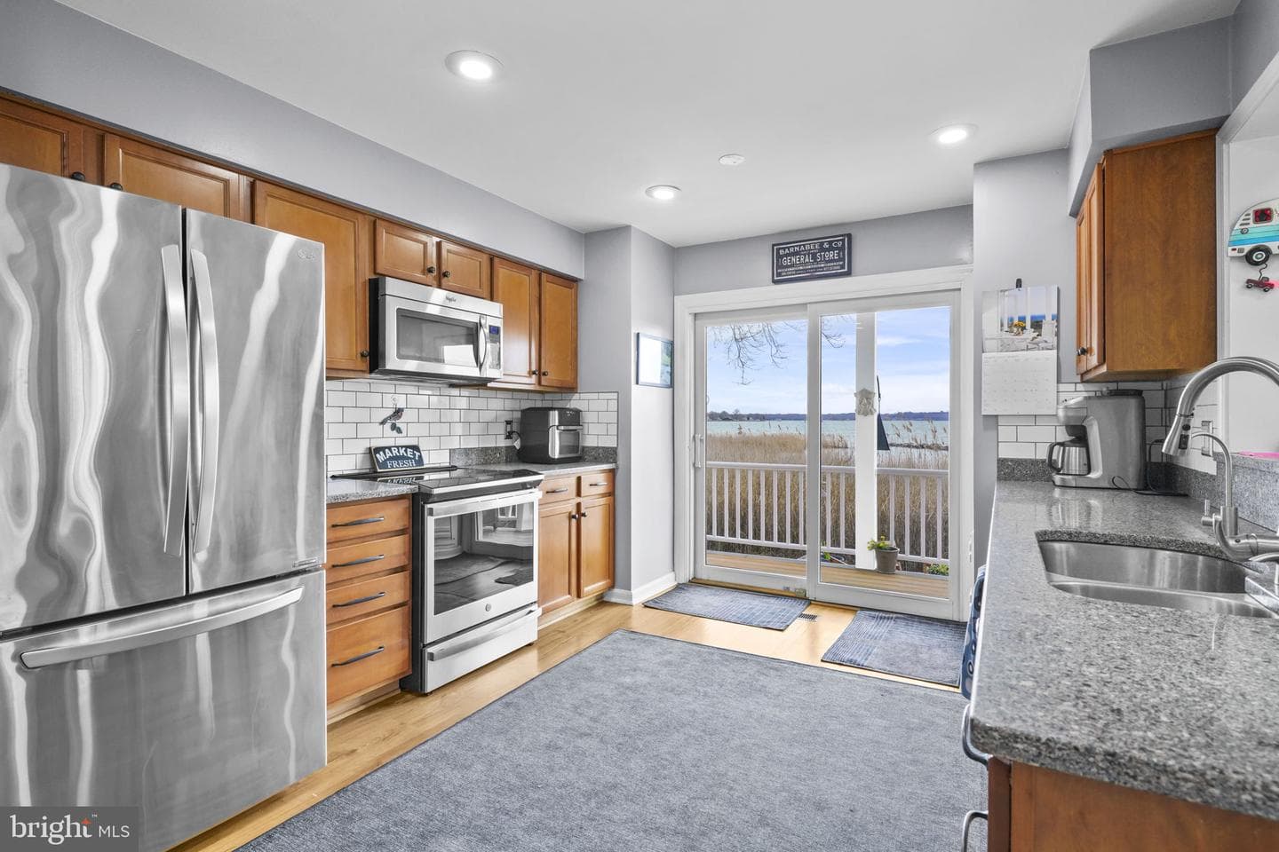 4728 Frederick Avenue photo 13
