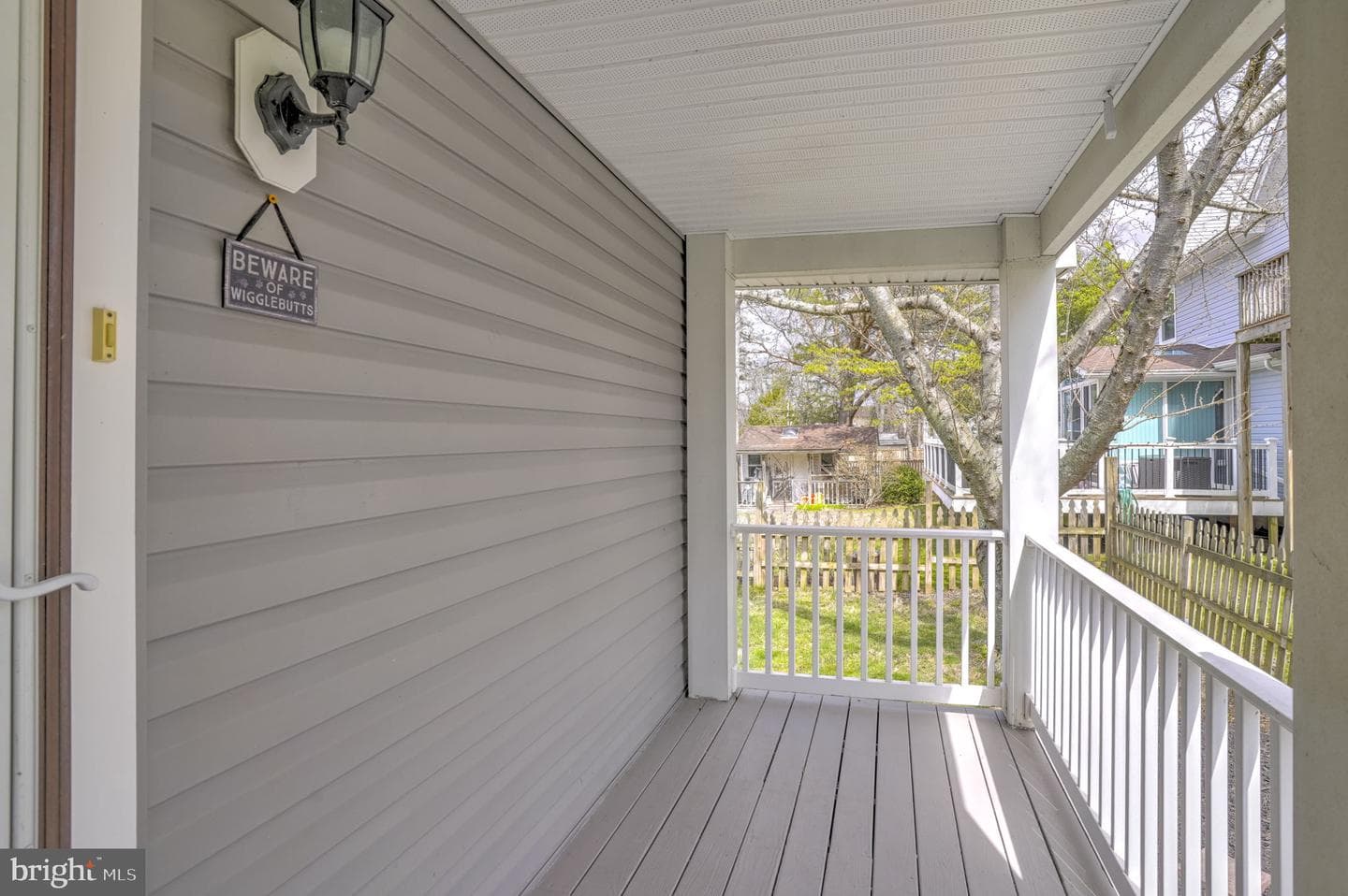 4728 Frederick Avenue photo 33