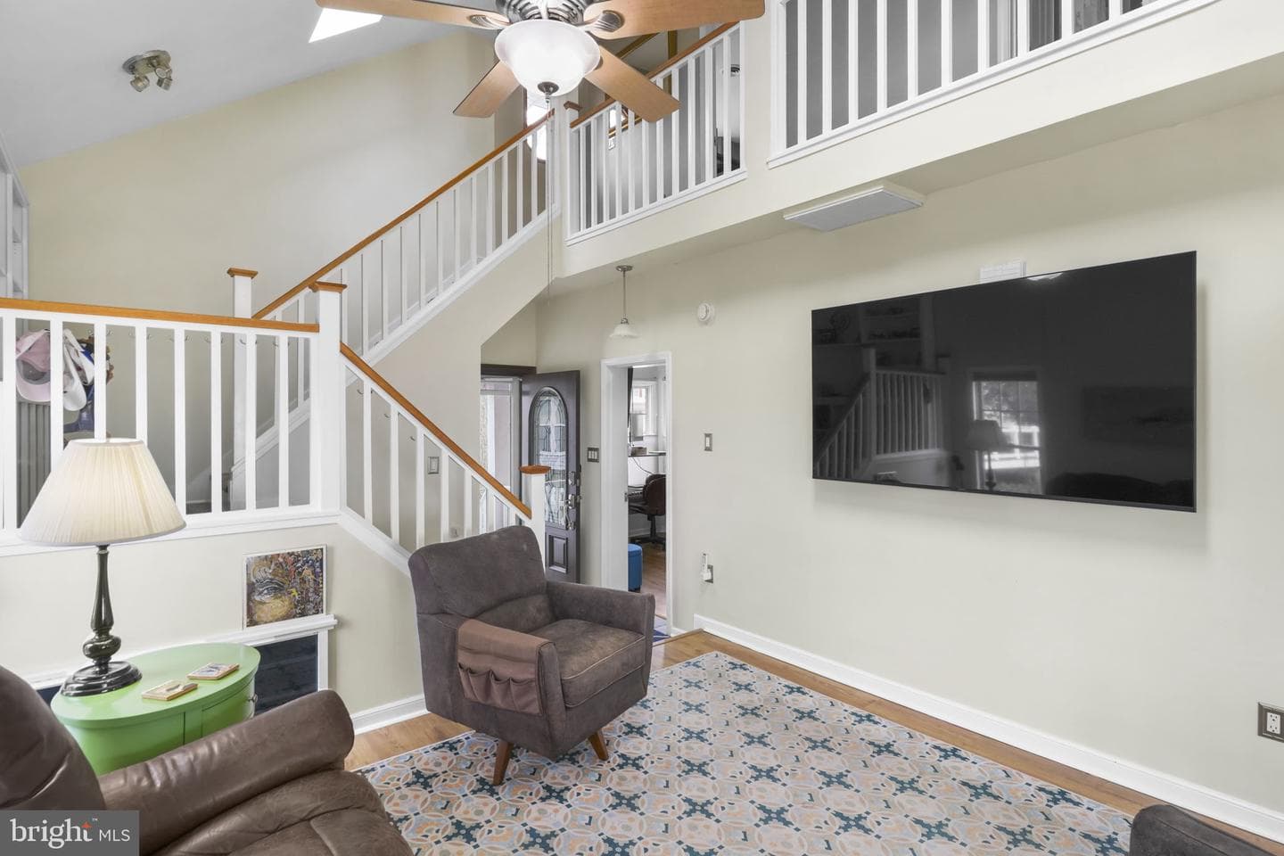 4728 Frederick Avenue photo 9