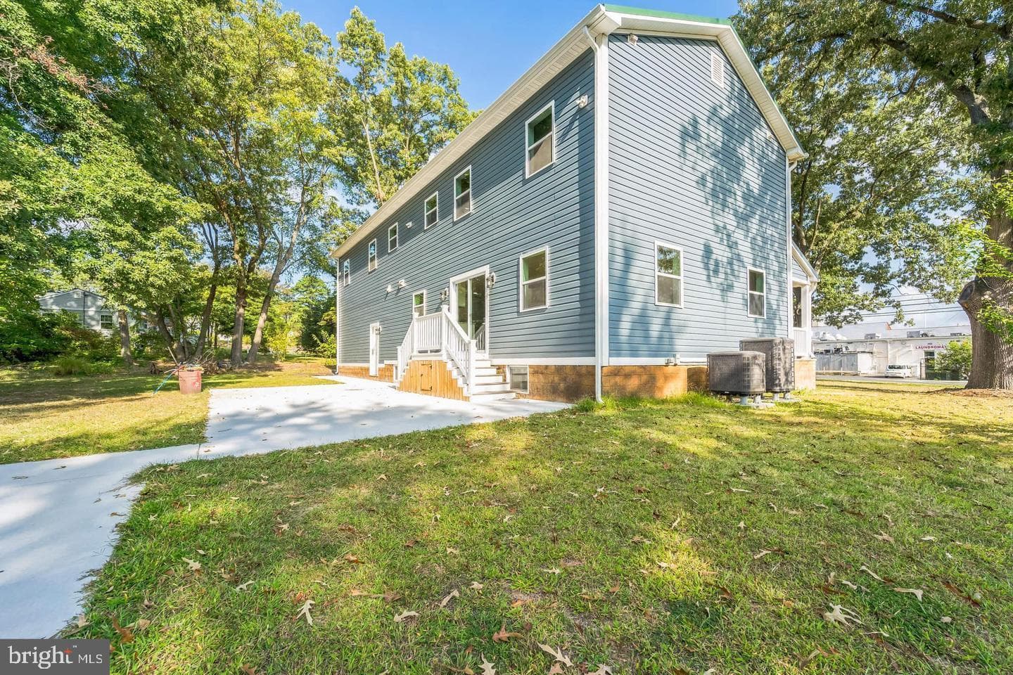 1123 Odenton Road photo 3