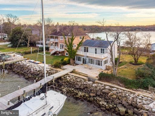 2142 Lake Drive