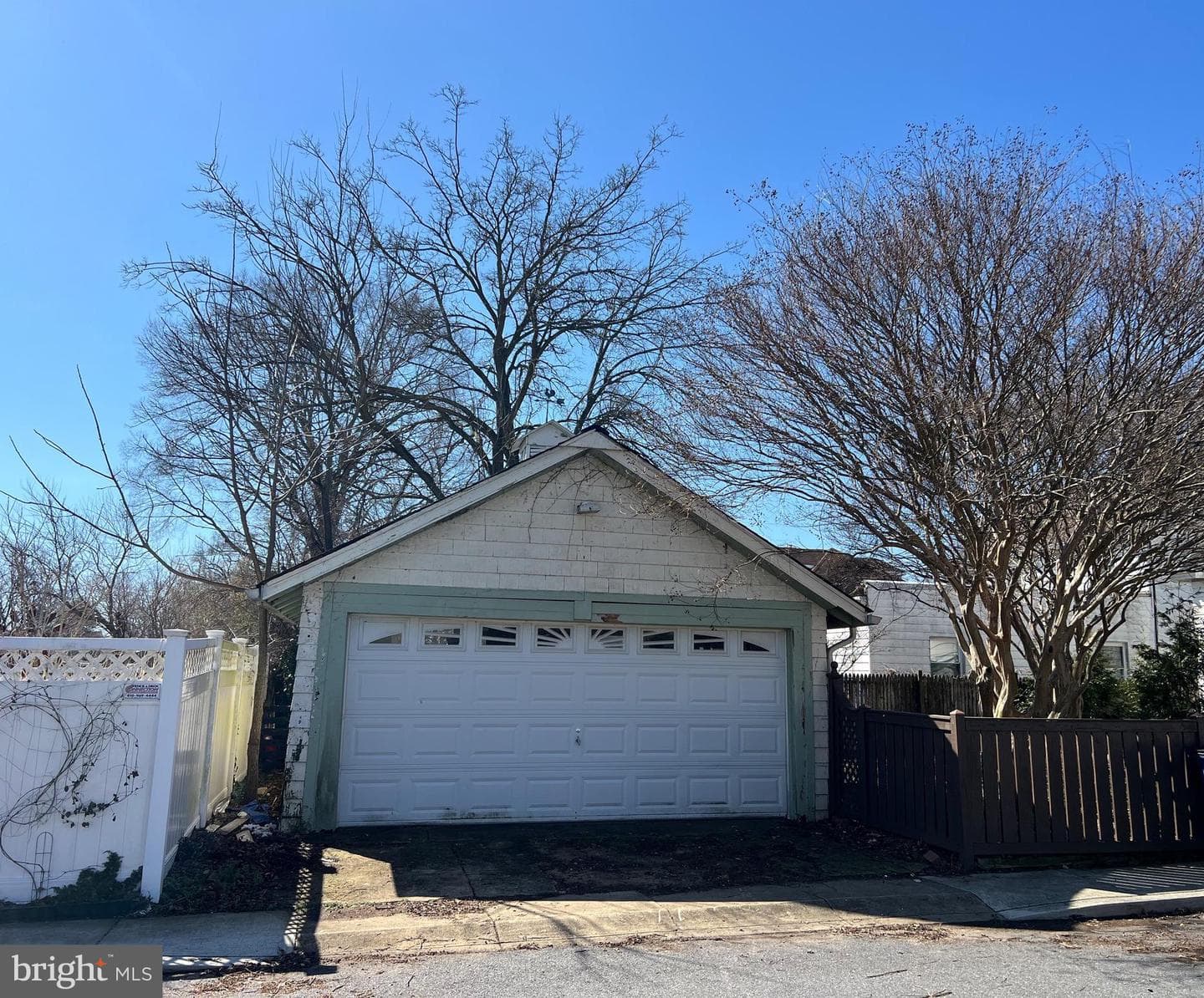 106 Linden Avenue photo 26
